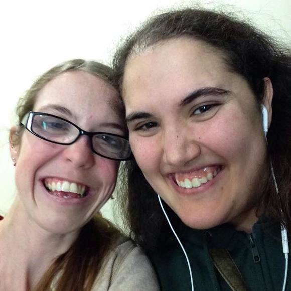 Meet your Posher, Carly - Picture 1 of 1